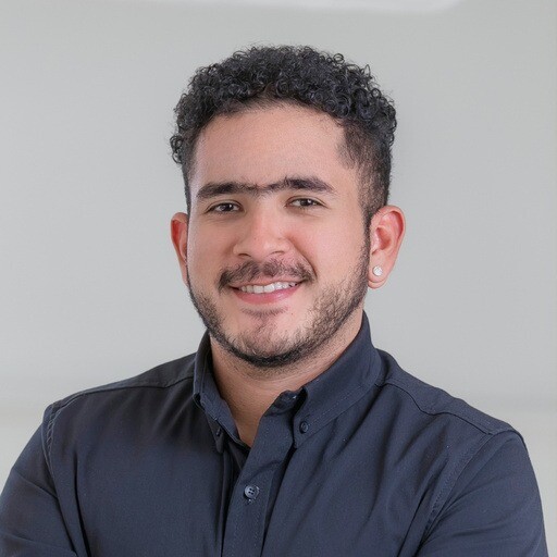 Fuad Nicolás Namen