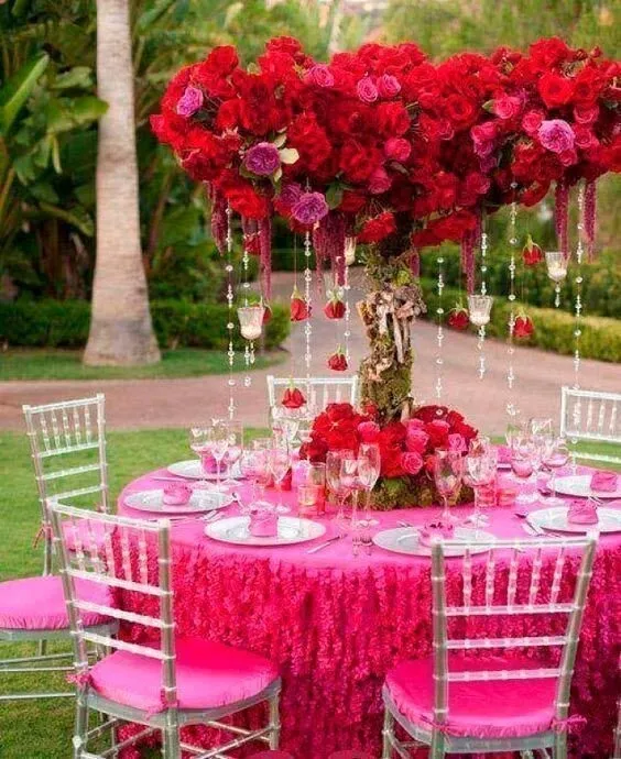 Diseño floral para fiestas de 15
