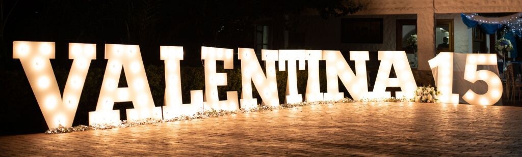 LETRAS GRANDES DECORATIVAS PARA EVENTOS MEDELLÍN