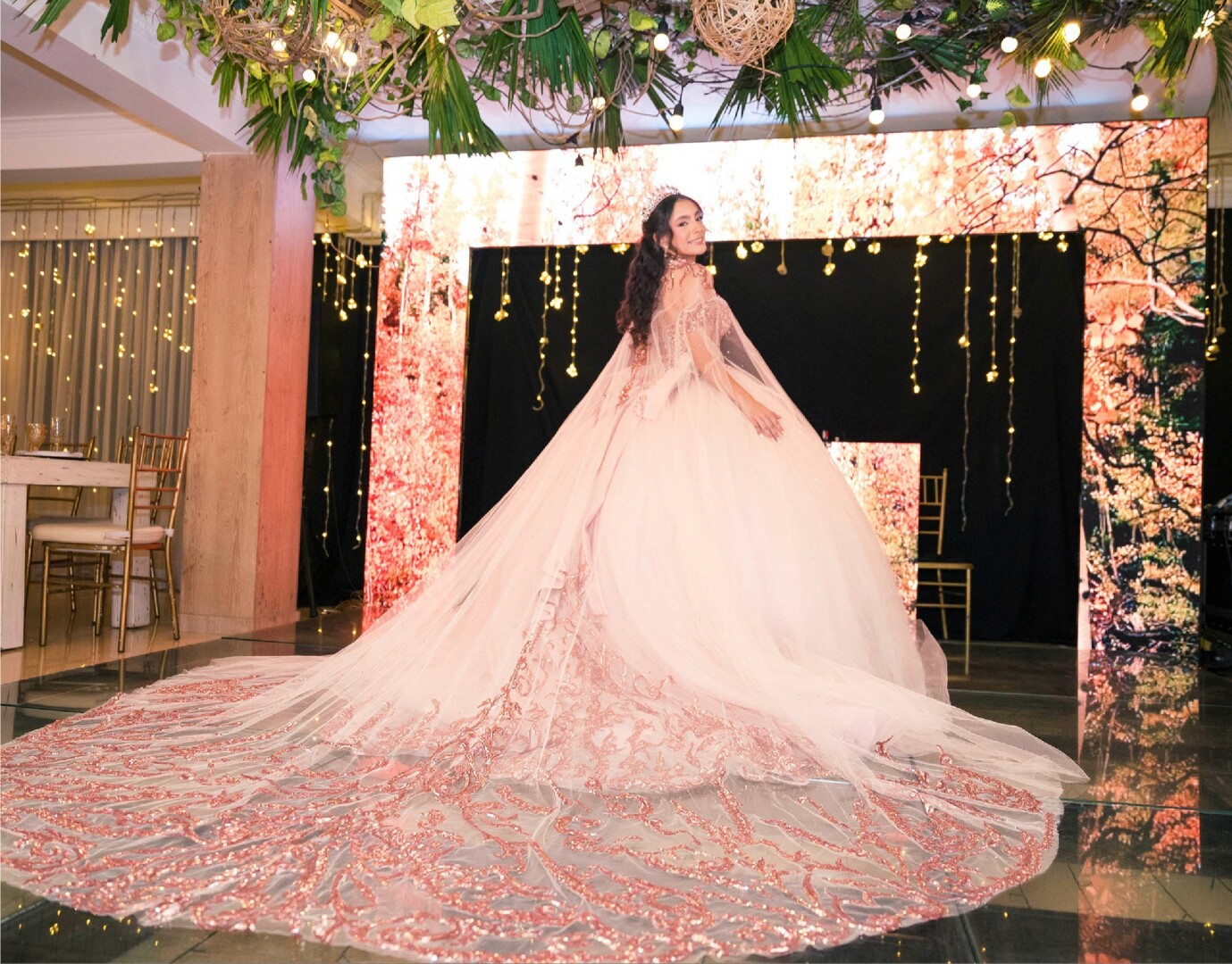 FIESTA DE 15 AÑOS CENTRO DE EVENTOS SALÓN VIVALDI - LAURELES