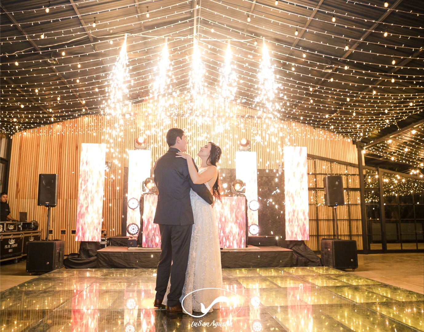 VIRGINIA & ANDRÉS BODA