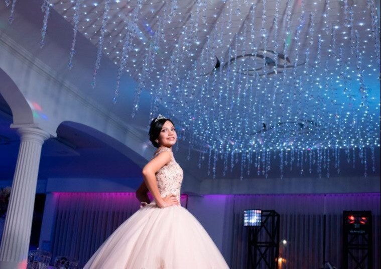 FIESTA QUINCE AÑOS MEDELLÍN