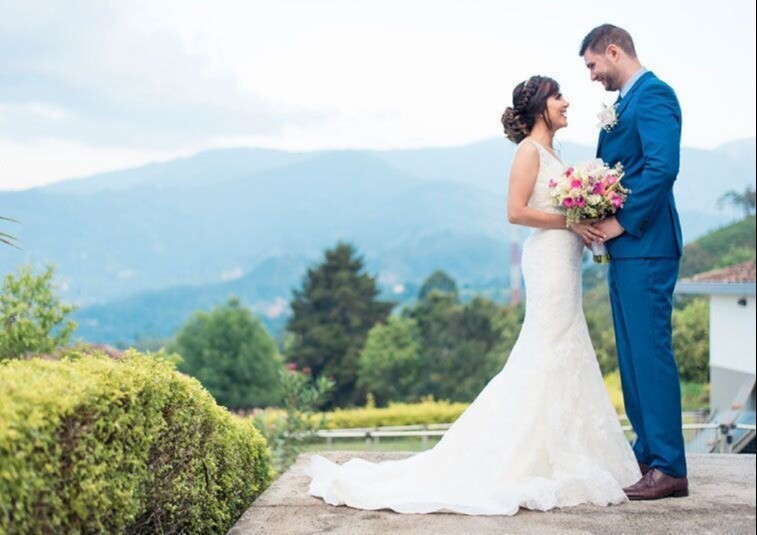 MATRIMONIOS Y BODAS MEDELLÍN