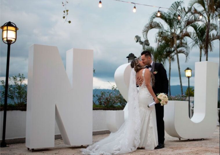 LETRAS GIGANTES PARA BODAS MEDELLÍN