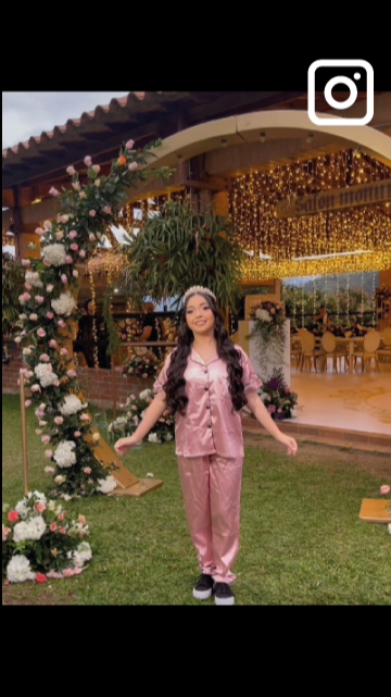 Así de mágicos e impresionantes son los cambios de vestuario de nuestras quinceañeras